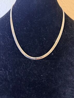 Vintage Napier Silver Tone Herringbone Necklace in EUC!!